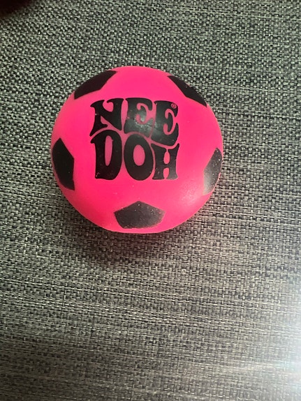 Needoh basketball 🏀 i pink