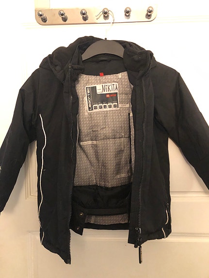 LEGO Wear vinterjakke i str.5år sælges til 250kr