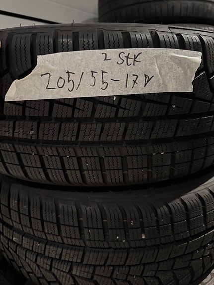 Vinterdæk 205/55-17 2 stk