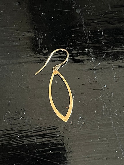 1 guld ørering 8 karat