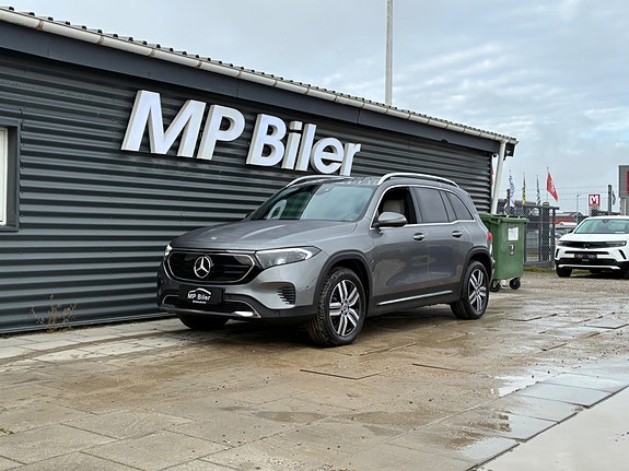 Mercedes EQB 250