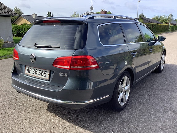 VW Passat