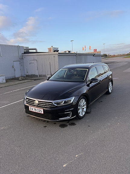 VW Passat