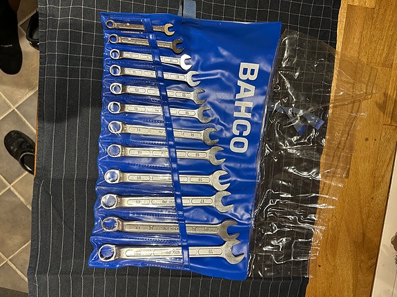 Product image 2 of 7