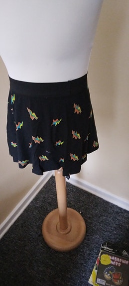 Product image 18 of 38