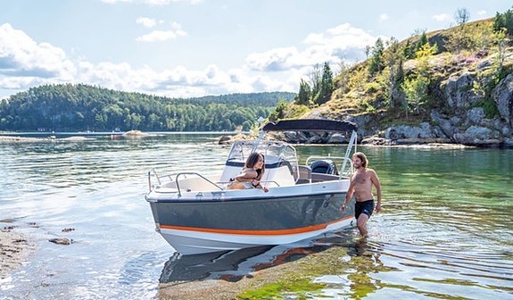 Uttern S53 – Mercury 80 HK