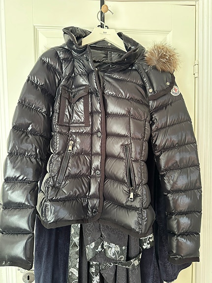 Product image 1 of 10