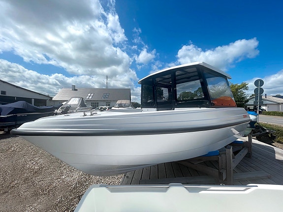 TERHI 480 Cabin med stor udstyrspakke