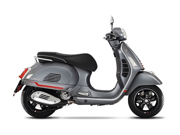 Vespa GTS Super 300 Sport