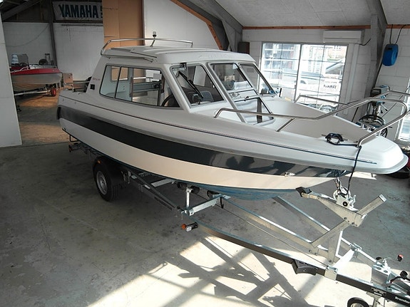 06) Yamarin 5800 BIG Catch (NEDSAT KR. 30.000,-)