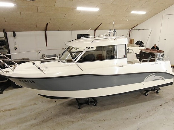 AMT 215PH Fiskebåd Pilot house