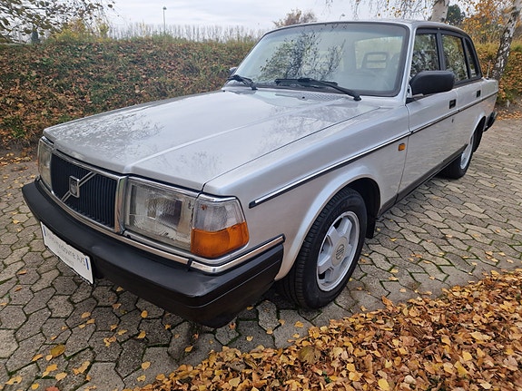 Volvo 240