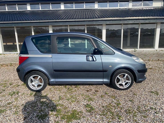 Peugeot 1007