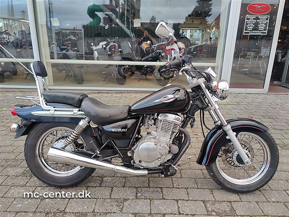 Suzuki GZ 250