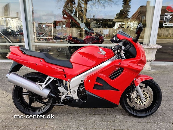 Honda VFR 750 F
