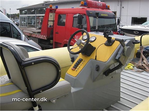 Nautica 25 RIB Catemaran