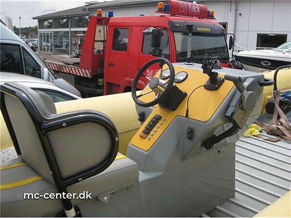 Nautica 25 RIB Catemaran