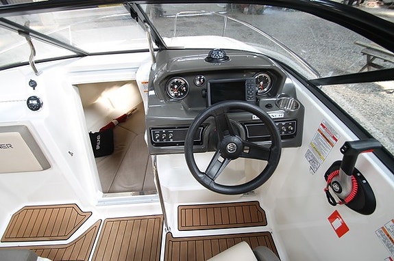 Bayliner VR5 Cuddy ( NY PRIS ) Sat 40.000 ned
