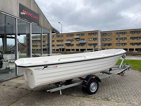 550 Nordic Fisk med dobbelt skrog - NYHED