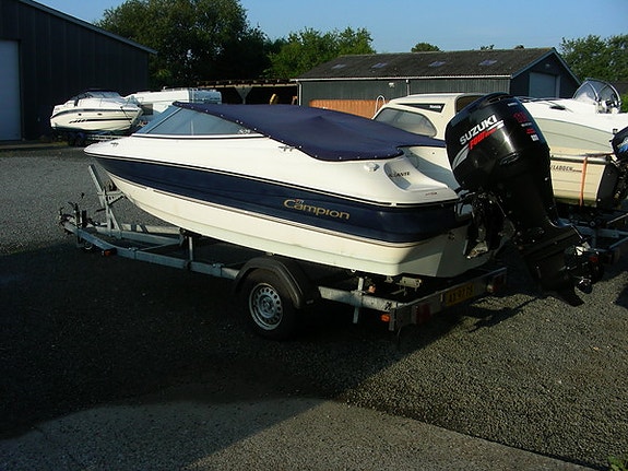 Campion Allante 505 m. Suzuki DF115 hk