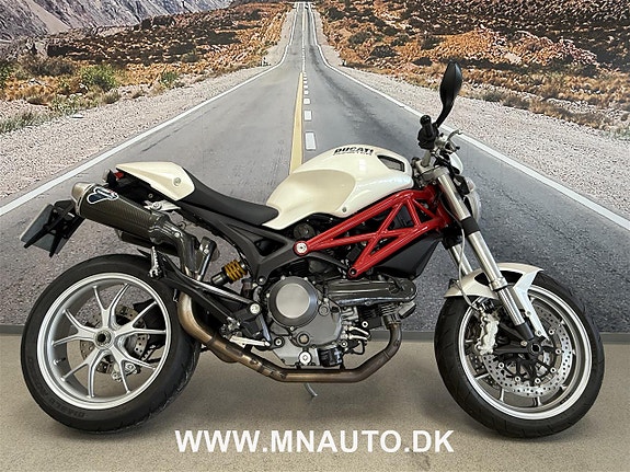 Ducati Monster 1100 ABS
