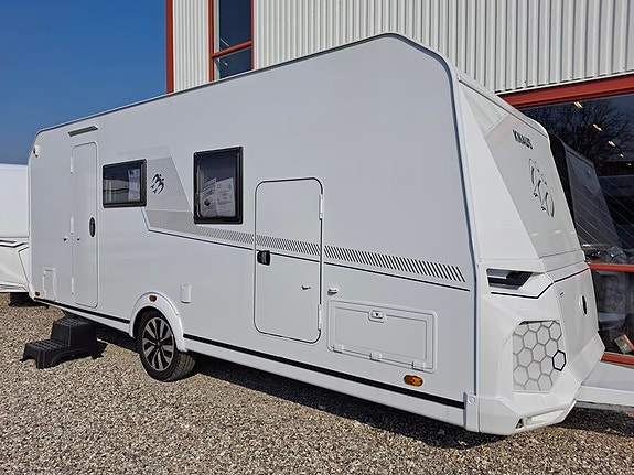 Knaus YASEO 500 DK - VINTERTILBUD - Spar 22.535 Nu 254.995