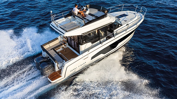 Jeanneau 1095 Merry Fisher Fly