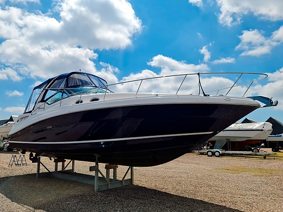 Sportscruiser, Sea Ray 375 Sundancer