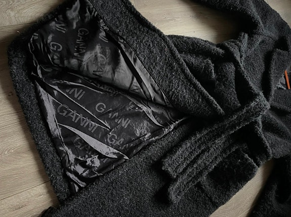 Product image 12 of 17