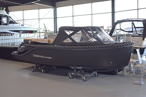 Corsiva 600 Tender - 25 HK Yamaha/Udstyr 2025
