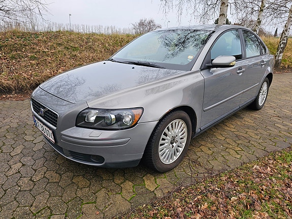 Volvo S40