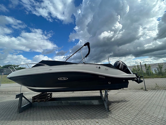 Sea Ray 230 Sun Sport OB