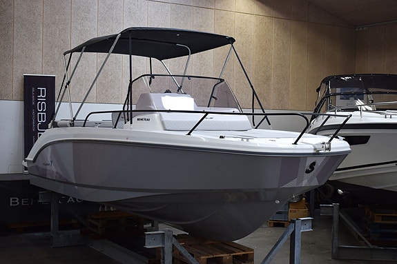 Beneteau Flyer 7 Sundeck