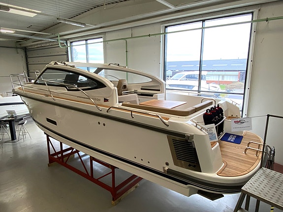 Nimbus 305 Drophead 2026