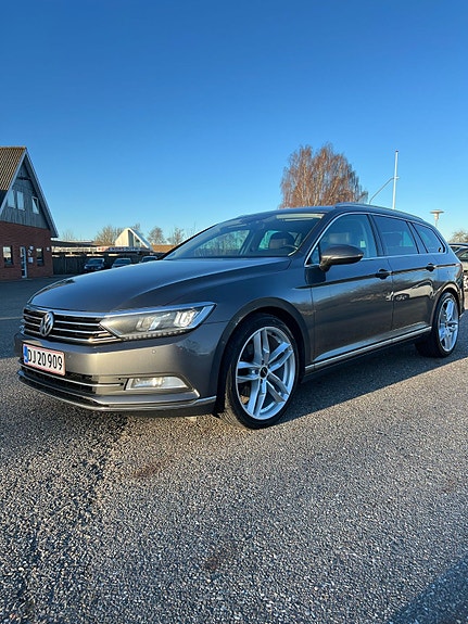 VW Passat