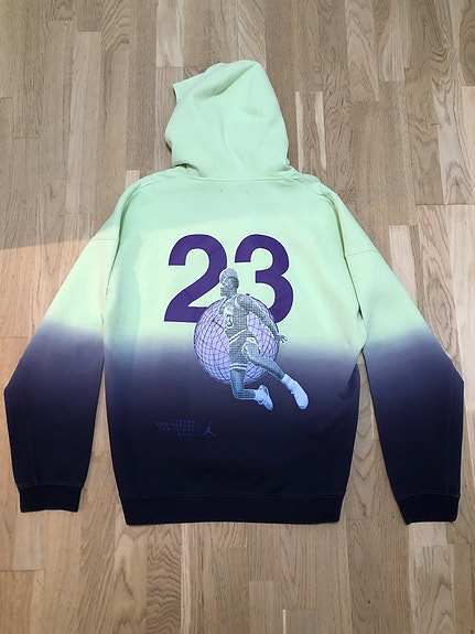 Product image 30 of 33