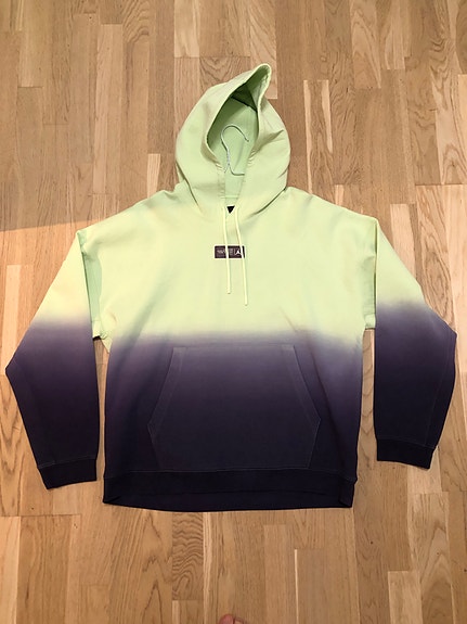 Product image 28 of 33