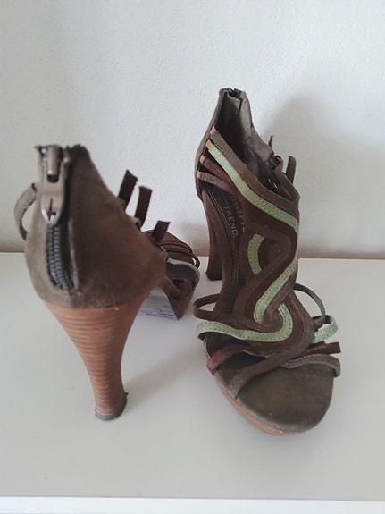 Product image 12 of 12
