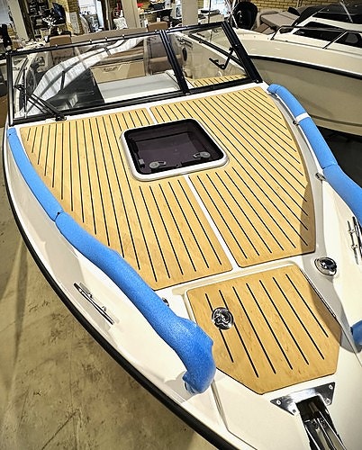 Quicksilver Activ 605 Cruiser med Mercury F 150 XL