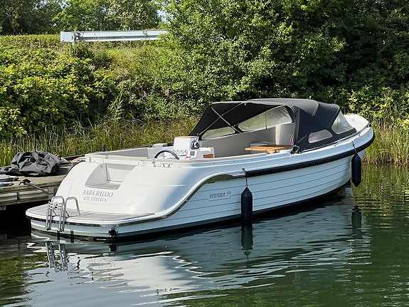 Interboat Intender 780