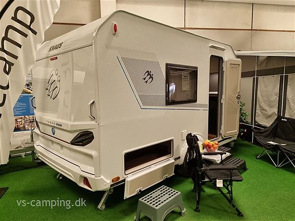 Knaus 2025 - Knaus Yaseo 340 PX   DEMOMODEL...FIX LILLE CAMPINGVOGN, SOM MÅ TRÆKKES AF DE FLESTE BILER -  HELT UDEN GAS.