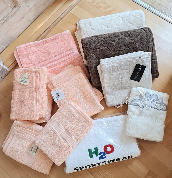 Product image 1 of 10