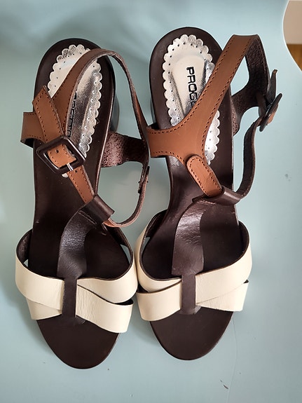 Product image 11 of 12