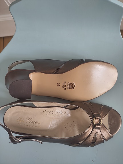 Product image 11 of 13