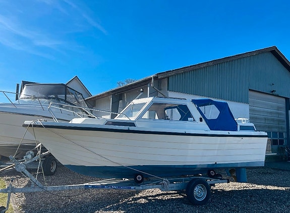 Ørnvik 660 DIESEL med fast aksel