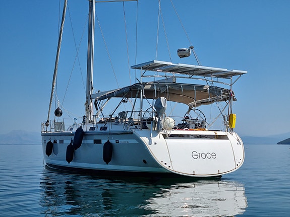 Bavaria 55 Cruiser – En luksuriøs yacht bygget til unikke oplevelser
Drømmer ...