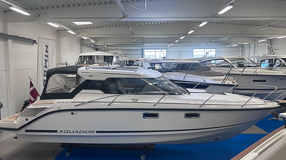 Aquador 28 HT 2022