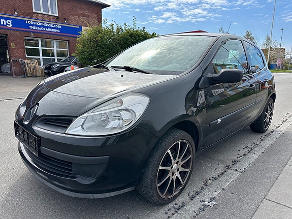 Renault Clio II