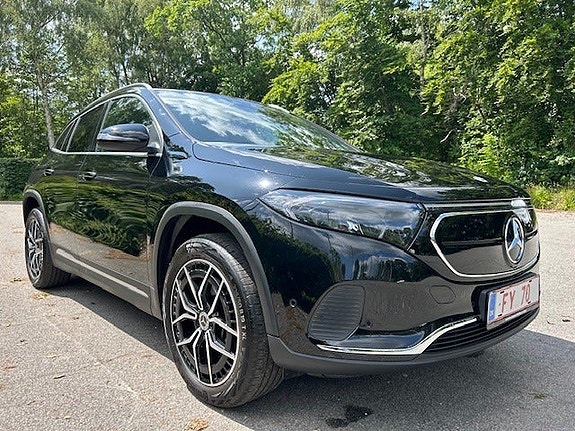 Mercedes EQA250