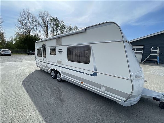 Fendt 2010 - Fendt Diamant 650 TF   Fendt Diamant 650 TF årg. 2010 4 sovepladser, 6 siddepladser, Mover, tæppe i vognen, Air Con, Fiamma posemarkise med 2 sider,